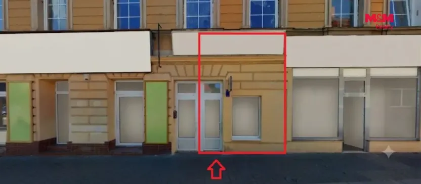 Pronájem obchodního prostoru, Přelouč, Masarykovo náměstí, 30 m2