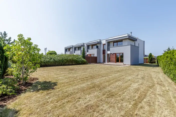 Prodej rodinného domu, Praha - Pitkovice, Lošáková, 162 m2