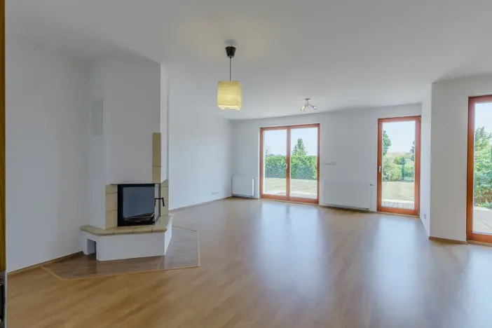 Prodej rodinného domu, Praha - Pitkovice, Lošáková, 162 m2