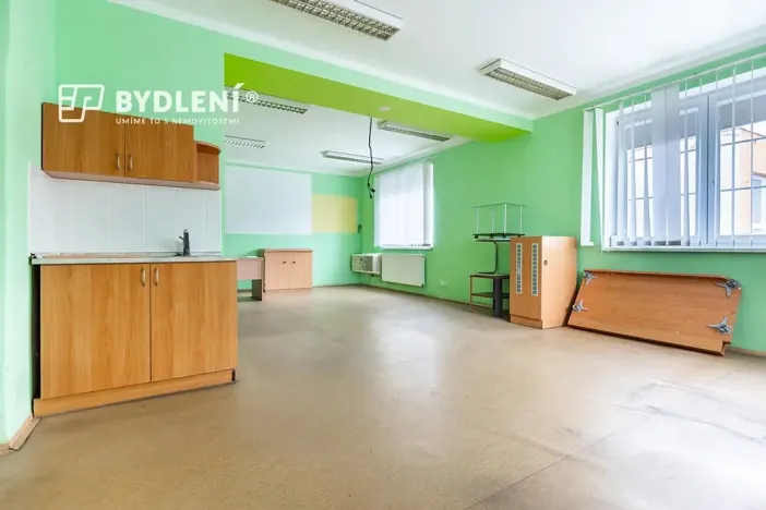Prodej kanceláře, Bílina, Náměstí, 320 m2