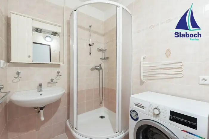 Pronájem bytu 3+1, Praha - Petrovice, Frostova, 78 m2