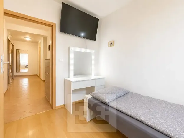 Prodej bytu 3+kk, Rajhrad, Klášterní Dvůr, 79 m2