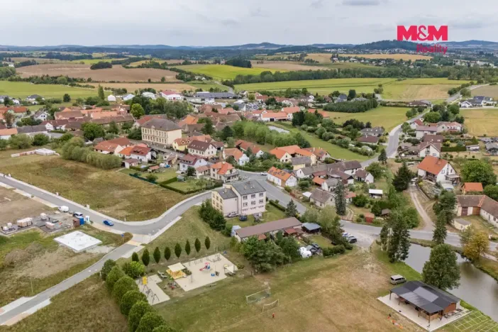 Prodej bytu 4+1, Písek, Semická, 75 m2