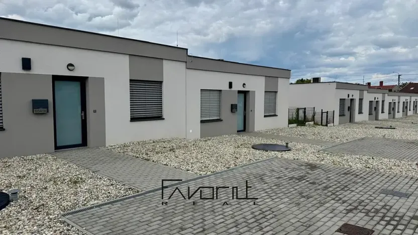 Pronájem rodinného domu, Ostrava, Měsíční, 94 m2