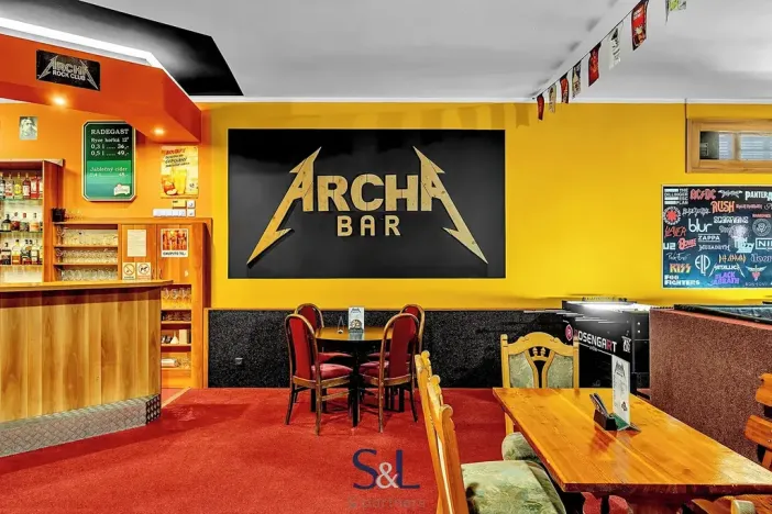 Pronájem restaurace, Česká Lípa, Jindřicha z Lipé, 290 m2