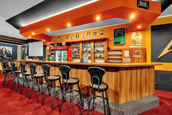 Pronájem restaurace, Česká Lípa, Jindřicha z Lipé, 290 m2