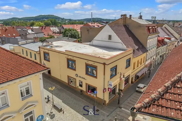 Pronájem restaurace, Česká Lípa, Jindřicha z Lipé, 290 m2