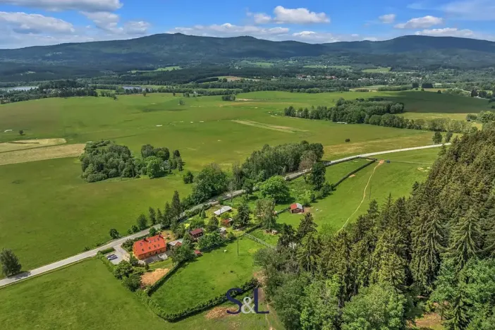 Prodej rodinného domu, Horní Planá, 200 m2
