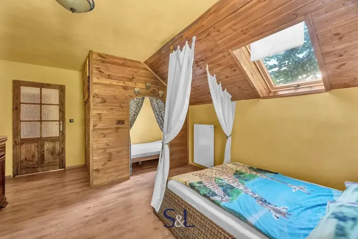 Prodej vícegeneračního domu, Heřmanice, 470 m2