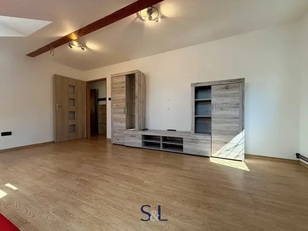 Pronájem bytu 2+1, Kunratice u Cvikova, 59 m2