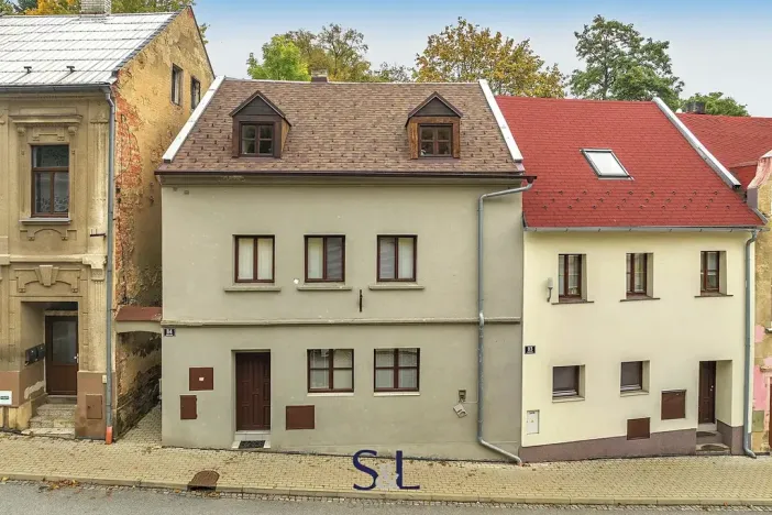 Prodej rodinného domu, Mimoň, Nádražní, 240 m2