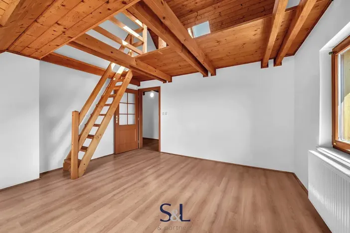 Prodej vícegeneračního domu, Horní Planá, 200 m2