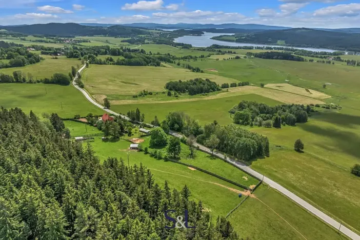 Prodej zemědělské usedlosti, Horní Planá, 200 m2