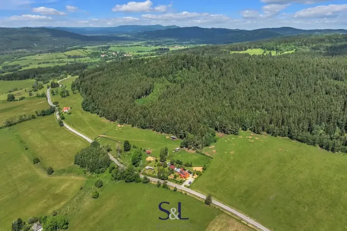 Prodej zemědělské usedlosti, Horní Planá, 200 m2