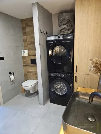 Pronájem bytu 2+kk, Praha - Běchovice, U vrby, 56 m2