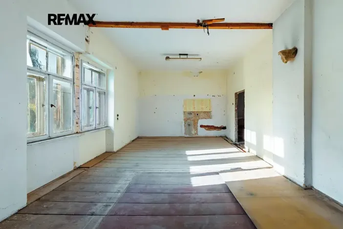 Prodej rodinného domu, Velká Kraš, 420 m2