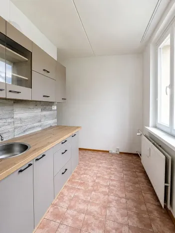 Pronájem bytu 2+1, Chomutov, Zahradní, 51 m2