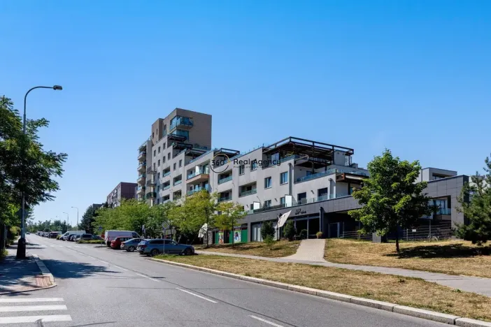 Pronájem bytu 3+kk, Praha - Hlubočepy, Geologická, 57 m2