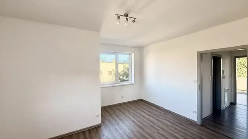 Pronájem bytu 2+kk, Chlumec nad Cidlinou, Mládežnická, 45 m2