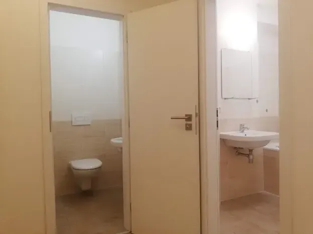 Pronájem bytu 2+kk, Praha - Vršovice, Karpatská, 49 m2