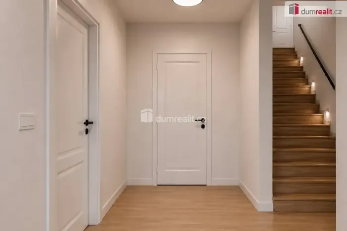Prodej bytu 3+kk, Ostrov, 79 m2