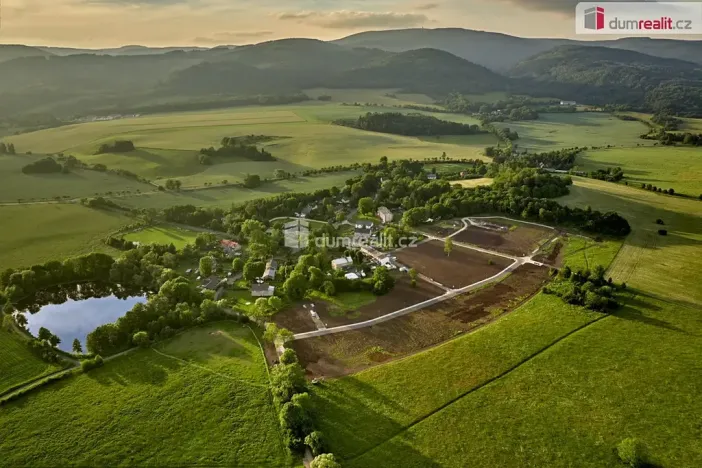 Prodej bytu 3+kk, Ostrov, 79 m2