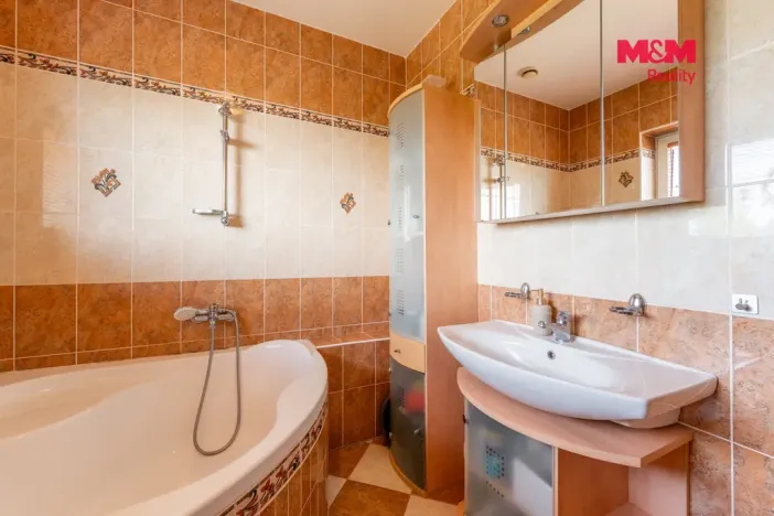 Prodej rodinného domu, Praha - Šeberov, Vlasty Hilské, 121 m2