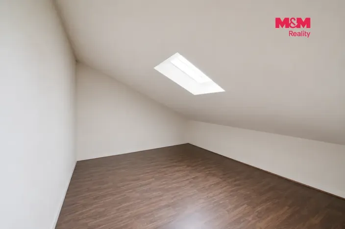 Prodej bytu 3+kk, Cheb, Břehnická, 78 m2
