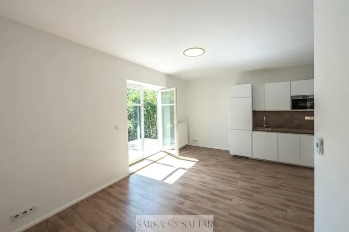 Pronájem bytu 3+kk, Praha - Smíchov, U dvou srpů, 63 m2