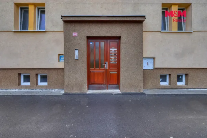Prodej bytu 2+1, Ostrov, Jáchymovská, 56 m2
