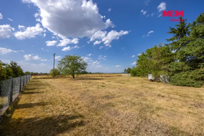 Prodej rodinného domu, Uhersko, 128 m2