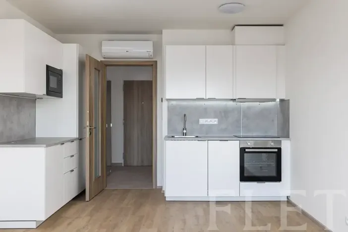 Pronájem bytu 1+kk, Praha - Háje, Výstavní, 33 m2