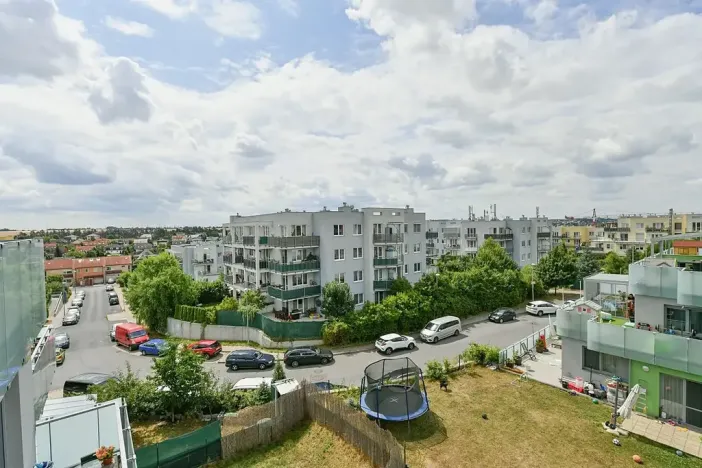 Pronájem bytu 1+kk, Praha - Řeporyje, Kakosova, 42 m2