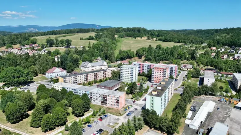 Prodej bytu 1+1, Hostinné, Sídliště, 36 m2