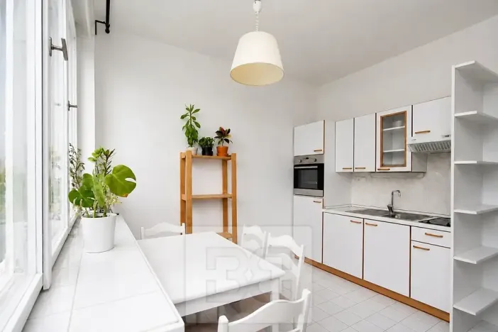 Pronájem bytu 1+kk, Praha - Holešovice, Vinařská, 34 m2