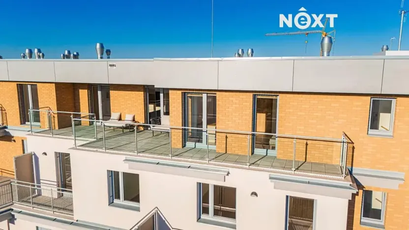 Pronájem bytu 2+kk, Pardubice, U Sportovní školy, 97 m2
