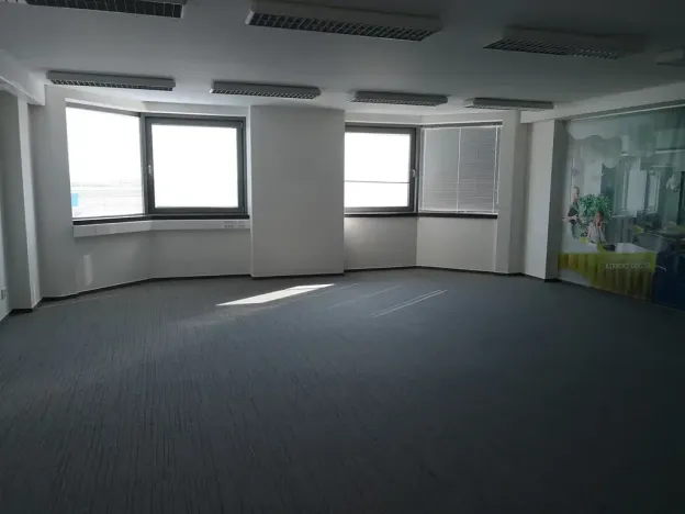 Pronájem kanceláře, Praha - Ruzyně, Aviatická, 600 m2