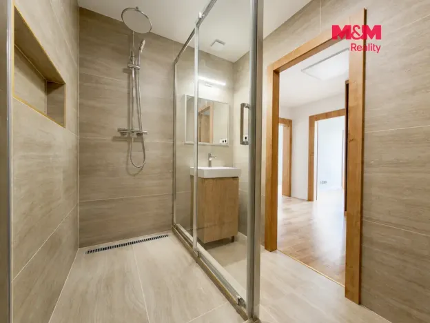 Pronájem bytu 3+1, Ostrava - Poruba, Francouzská, 72 m2