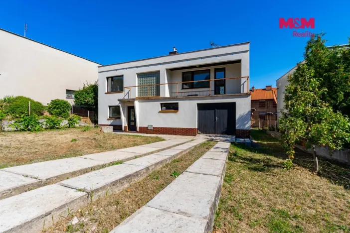 Prodej rodinného domu, Chvaletice, Budovatelů, 180 m2