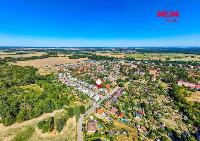 Prodej rodinného domu, Chvaletice, Budovatelů, 180 m2
