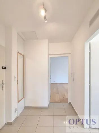 Pronájem bytu 2+kk, Praha - Podolí, Levá, 46 m2
