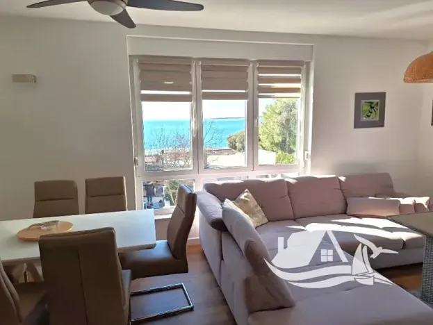Prodej bytu 4+kk, Mandre, Chorvatsko, 80 m2