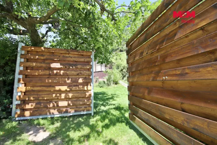 Pronájem chaty, Jenišovice, 77 m2