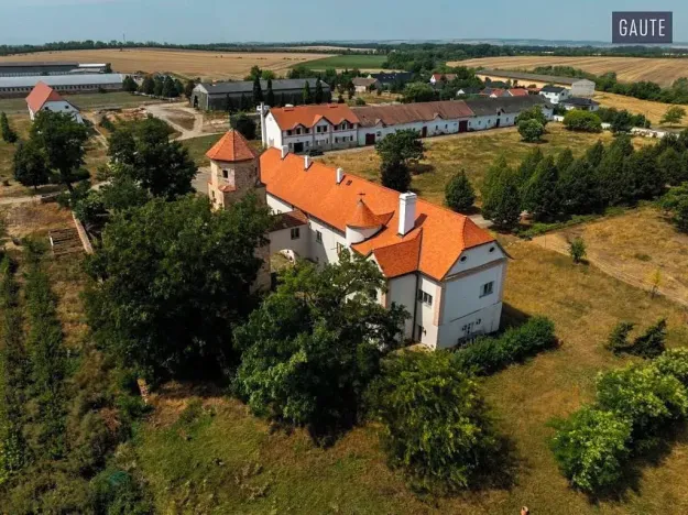 Prodej komerčního pozemku, Vlasatice, 83936 m2
