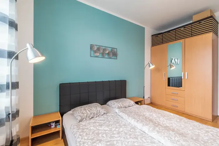 Pronájem bytu 2+kk, Praha - Stodůlky, náměstí Junkových, 49 m2