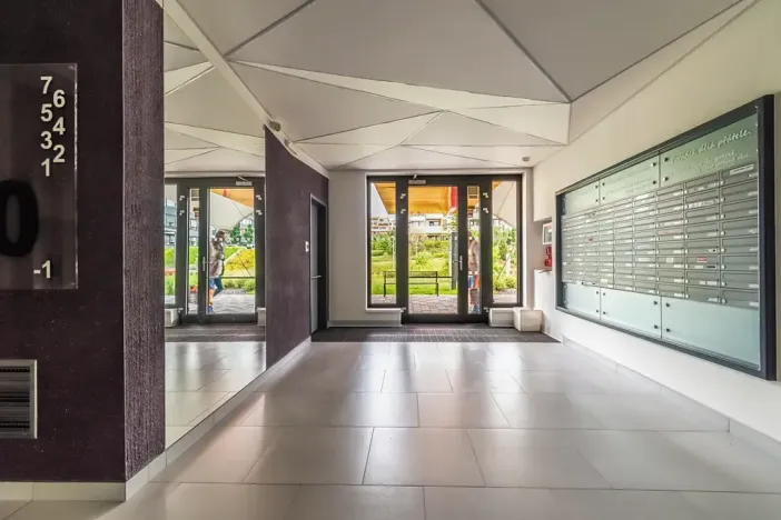 Pronájem bytu 2+kk, Praha - Stodůlky, náměstí Junkových, 49 m2