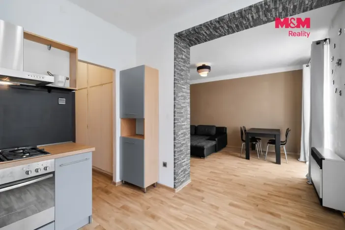 Pronájem bytu 2+1, Slaný, Máchova, 62 m2