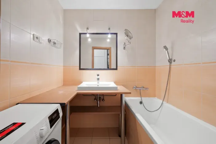 Pronájem bytu 2+1, Slaný, Máchova, 62 m2