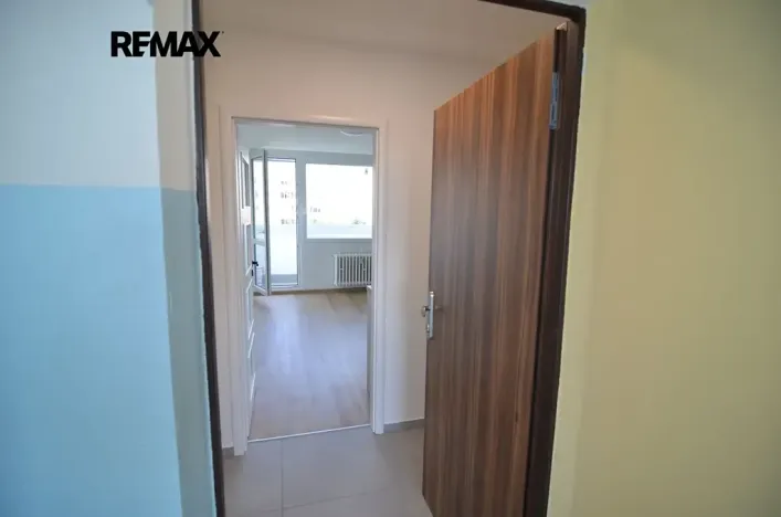 Pronájem bytu 2+kk, Praha - Krč, Ružinovská, 33 m2