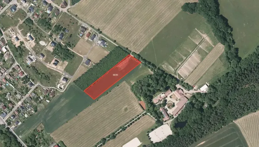 Prodej pole, Trnová, 8680 m2